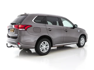 Mitsubishi Outlander – thumbnail 4