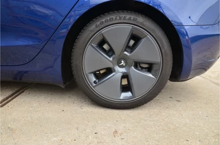 Tesla Model 3 – thumbnail 31