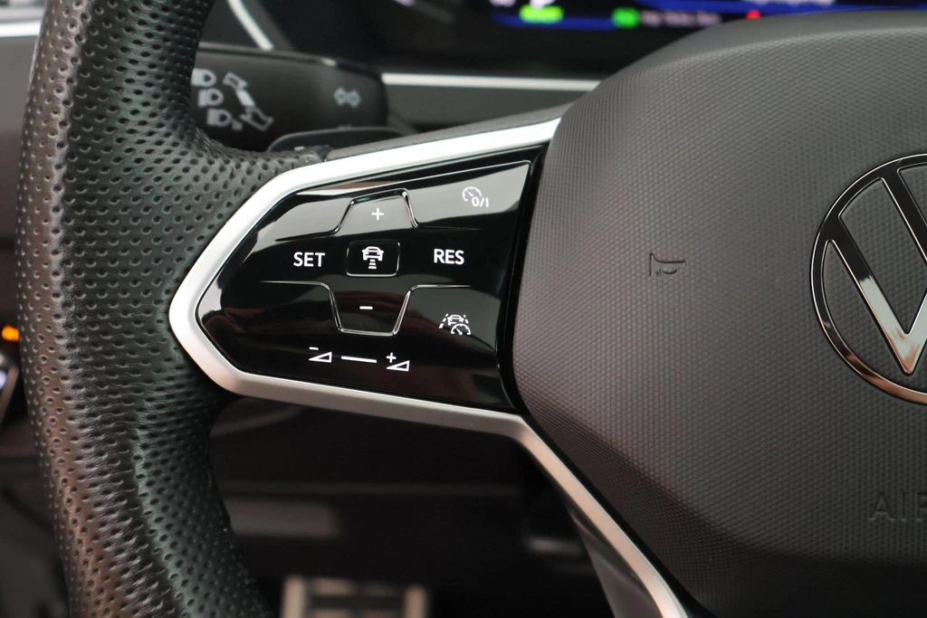 Volkswagen Tiguan – foto 18