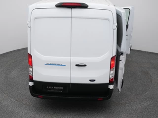 Ford E-Transit – thumbnail 36