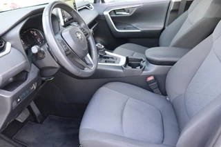 Toyota RAV4 – thumbnail 8