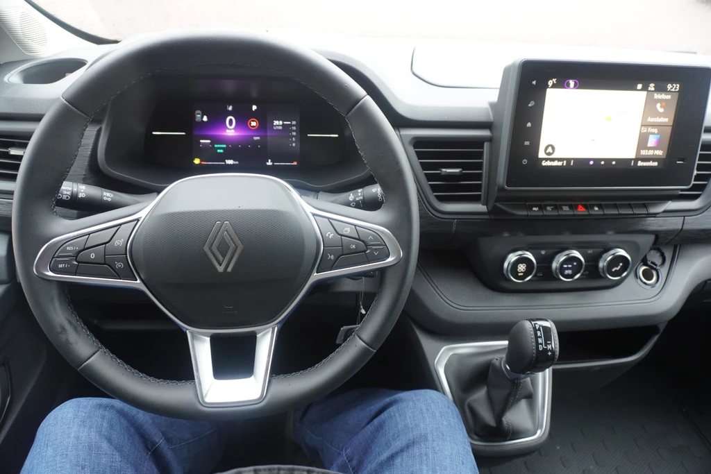 Renault Trafic – foto 16