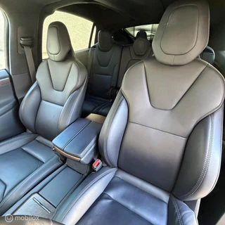 Tesla Model X – thumbnail 10