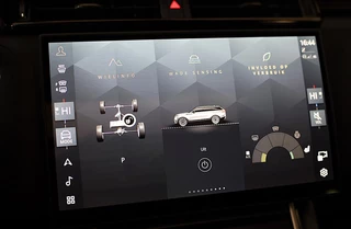 Land Rover Range Rover Velar – thumbnail 29