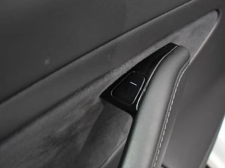 Tesla Model 3 – thumbnail 19