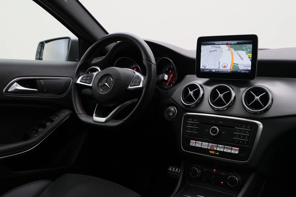 Mercedes-Benz GLA – foto 29