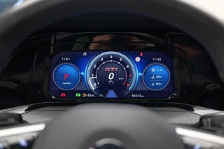 Volkswagen Golf – thumbnail 17