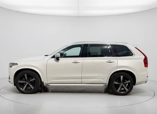 Volvo XC90 – thumbnail 2