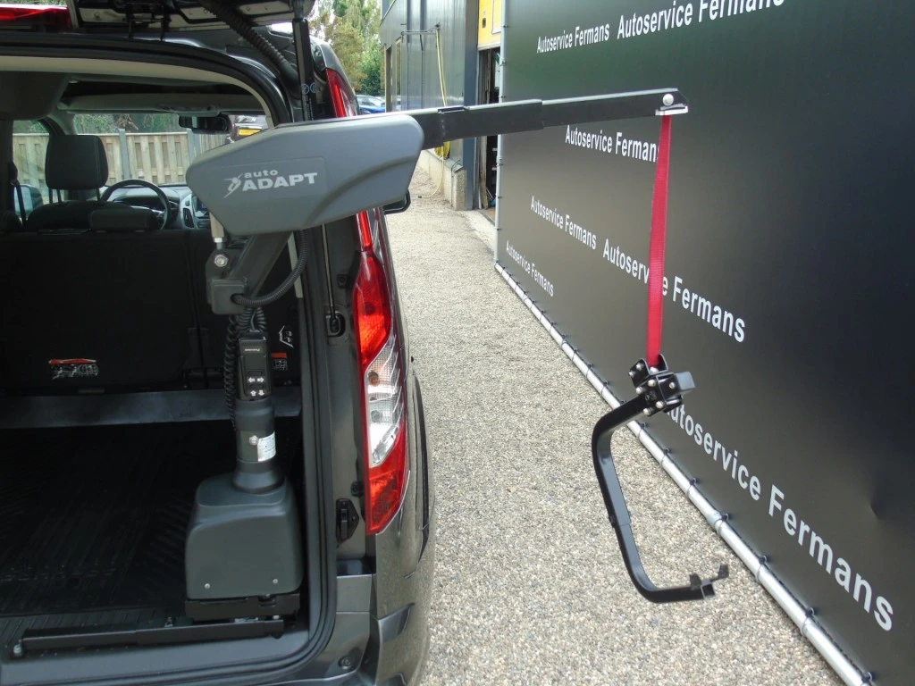 Ford Tourneo Connect – foto 24
