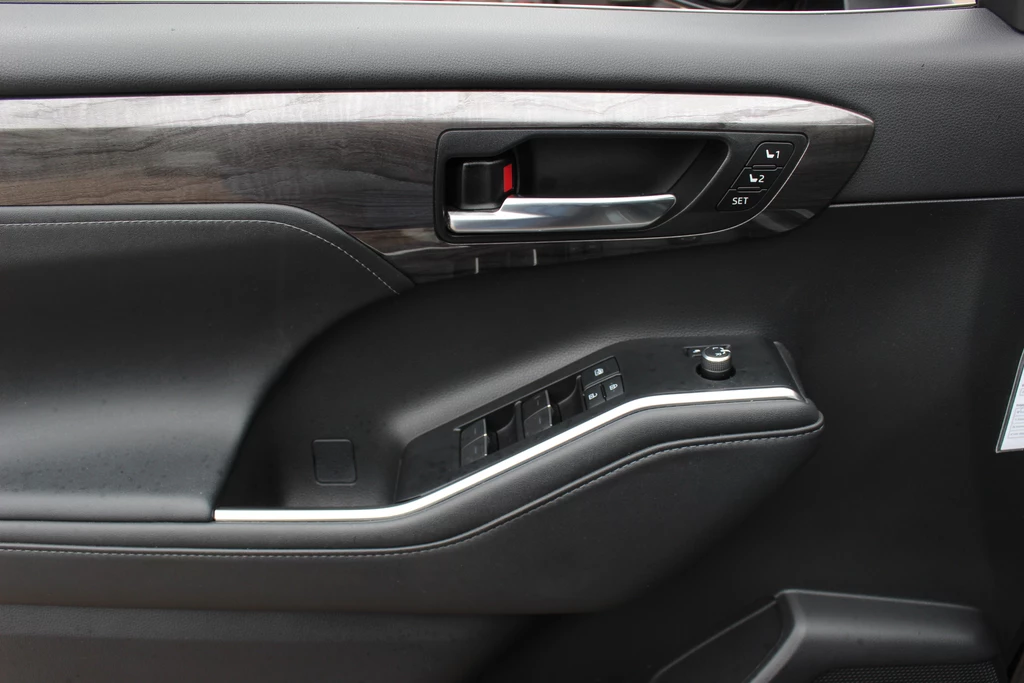 Toyota Highlander – foto 34