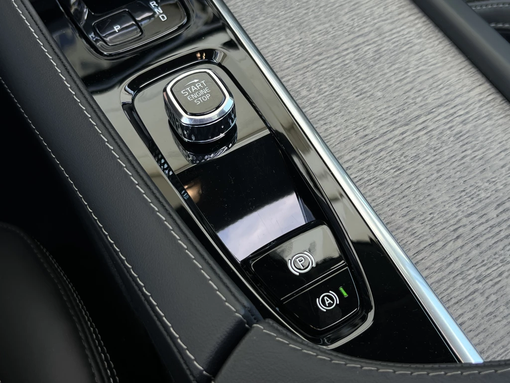 Volvo XC90 – foto 28