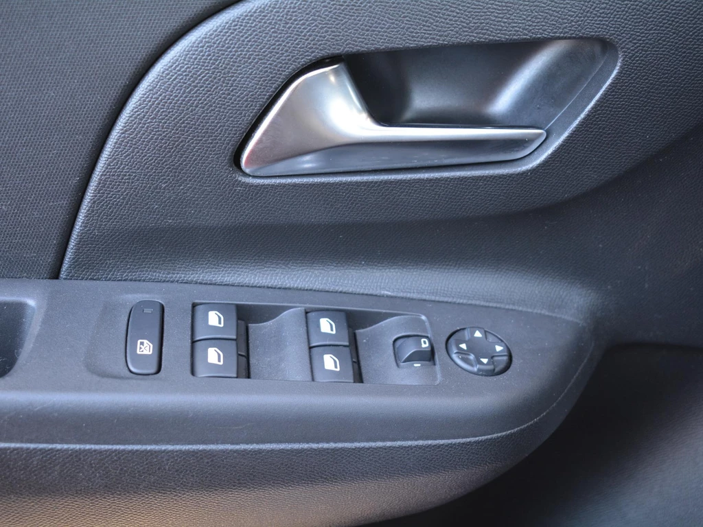 Opel Corsa – foto 24