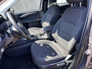 Ford Kuga – thumbnail 16
