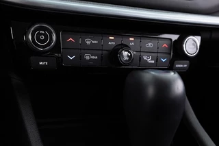 Jeep Compass – thumbnail 36