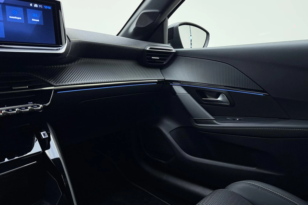Peugeot 208 – foto 32