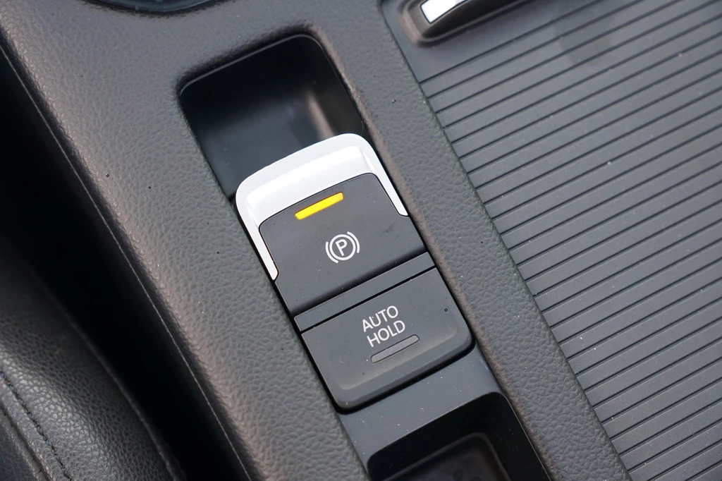 Volkswagen Passat – foto 28