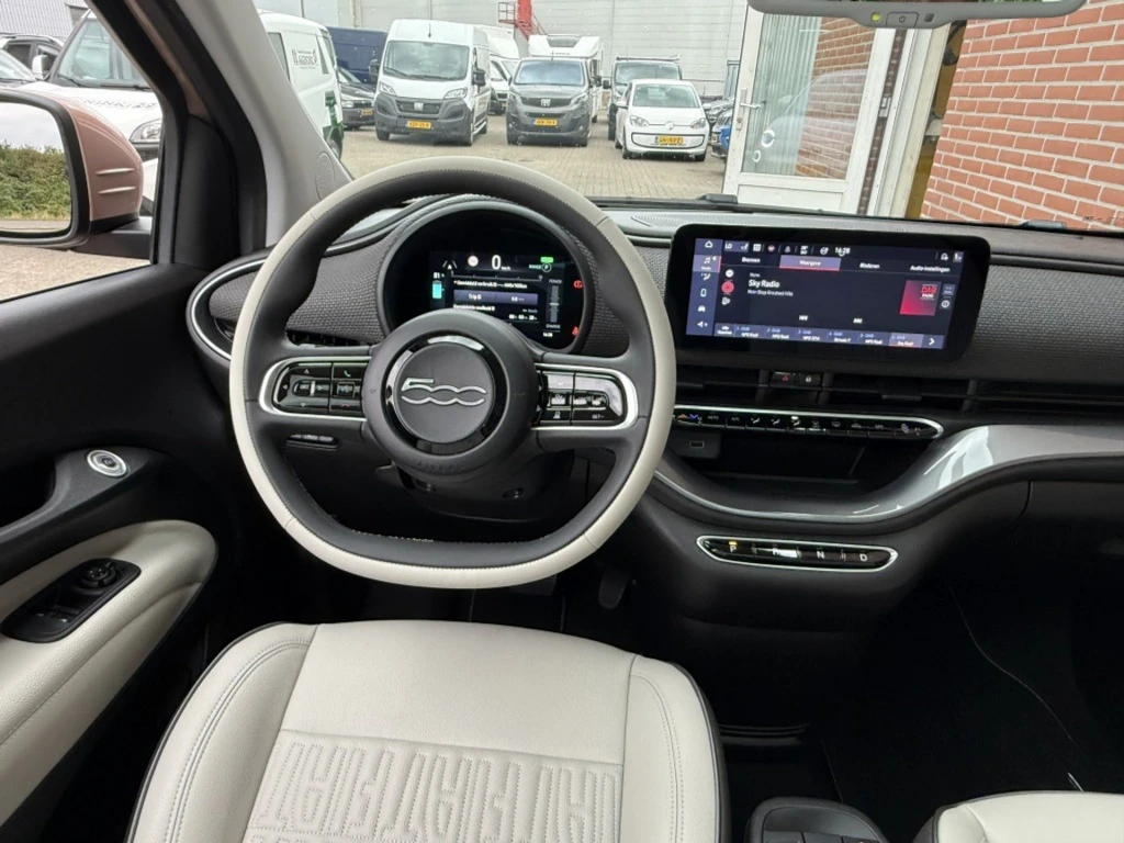 Fiat 500e – foto 15