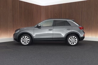 Volkswagen T-Roc – thumbnail 2