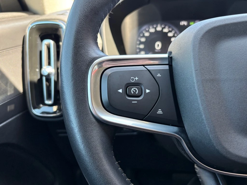 Volvo XC40 – foto 15