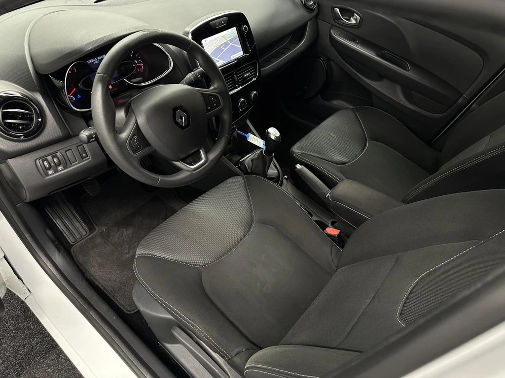 Renault Clio – foto 14