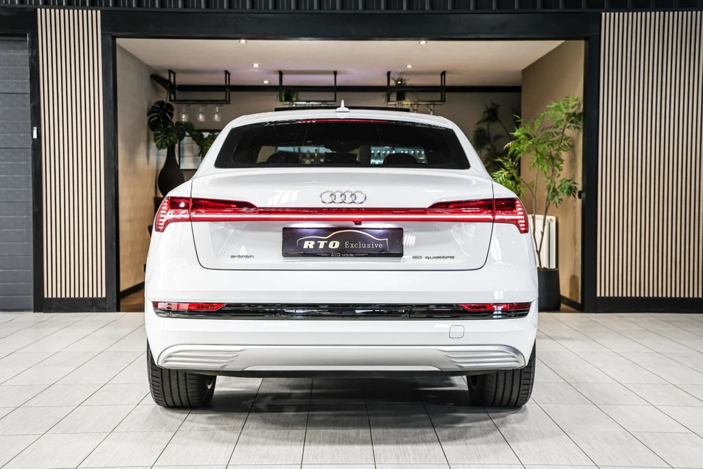 Audi e-tron – foto 6