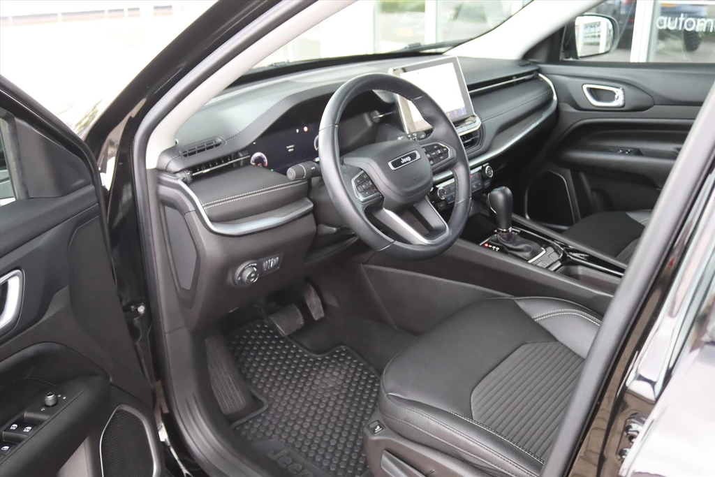 Jeep Compass – foto 12
