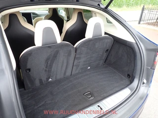 Tesla Model X – thumbnail 33
