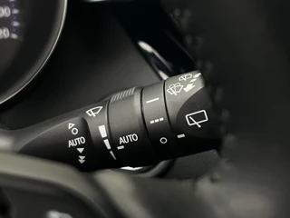 Toyota C-HR – thumbnail 19