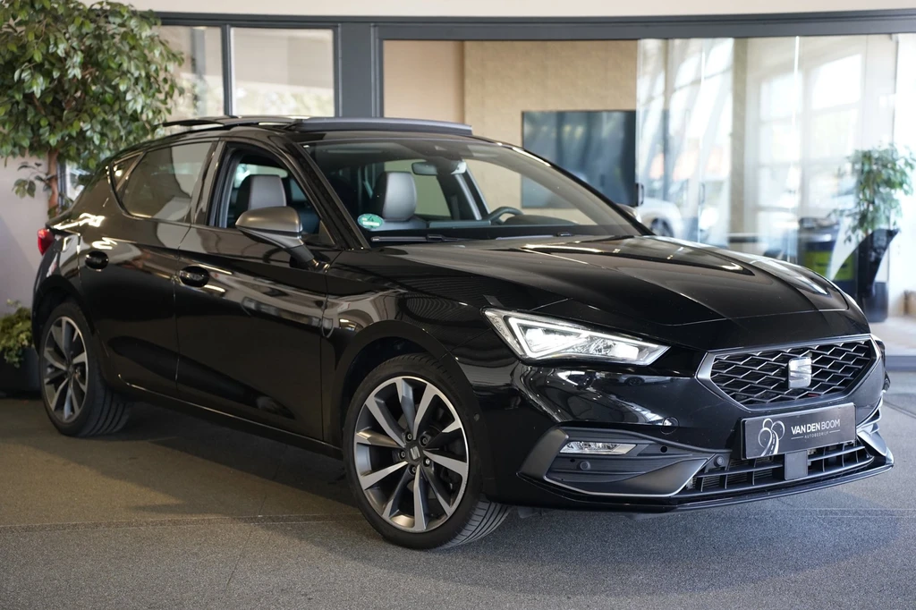 SEAT Leon – foto 8