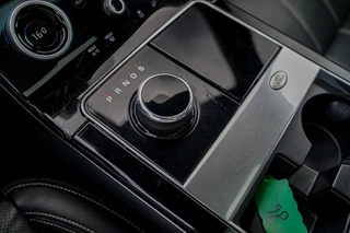 Land Rover Range Rover Velar – thumbnail 25