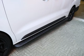 Opel Vivaro – thumbnail 31