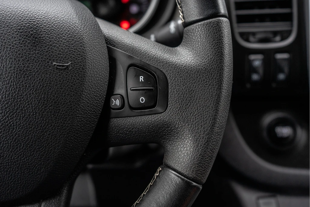 Renault Trafic – foto 18