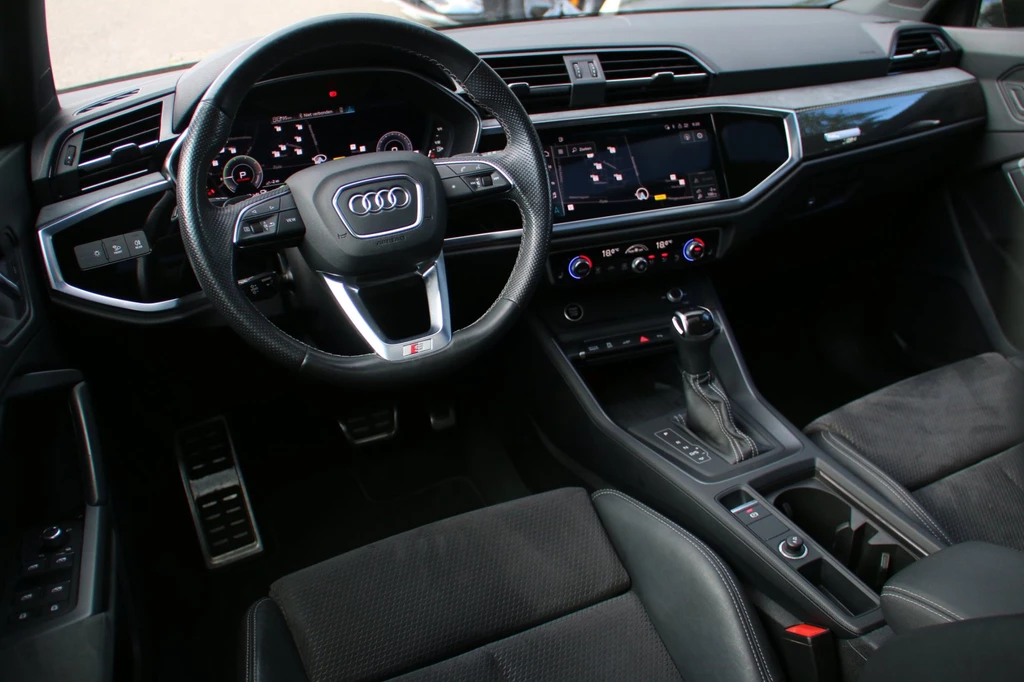 Audi Q3 – foto 11