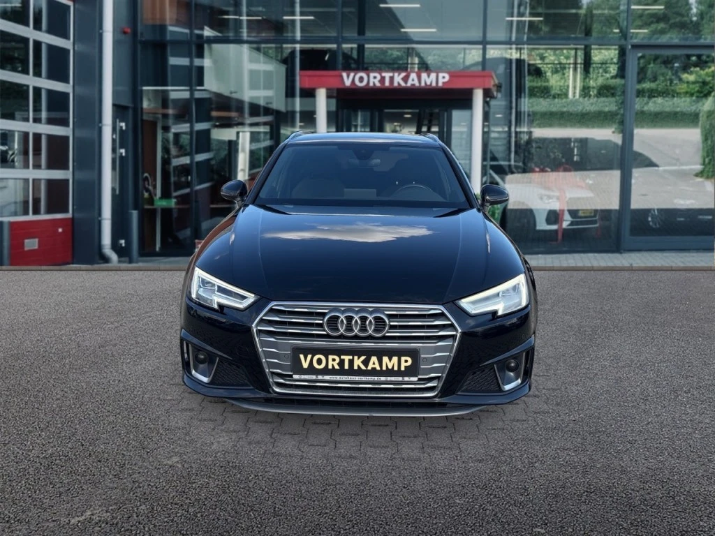 Audi A4 – foto 8
