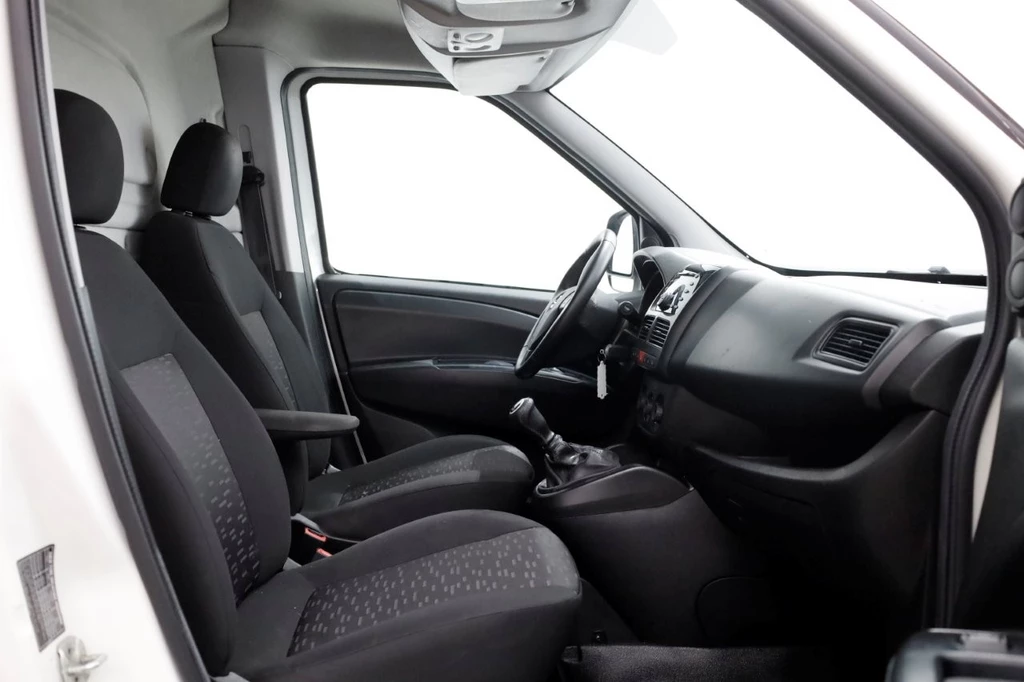 Opel Combo – foto 5