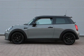 MINI Electric – thumbnail 4