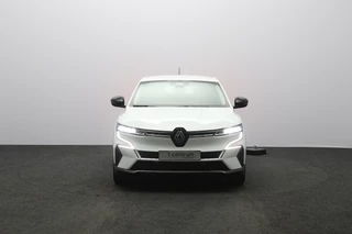 Renault Megane E-Tech – thumbnail 9