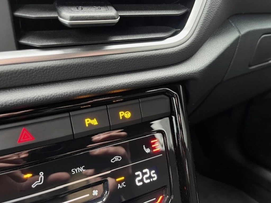 Volkswagen T-Roc – foto 22