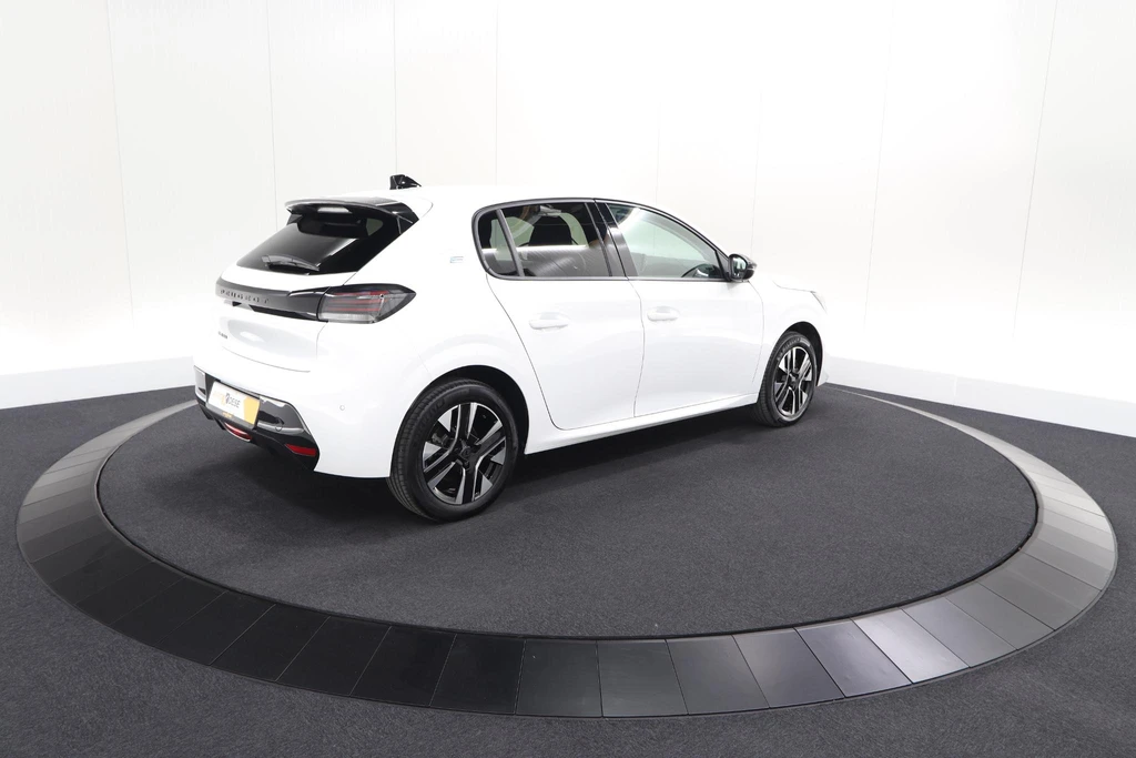 Peugeot e-208 – foto 8