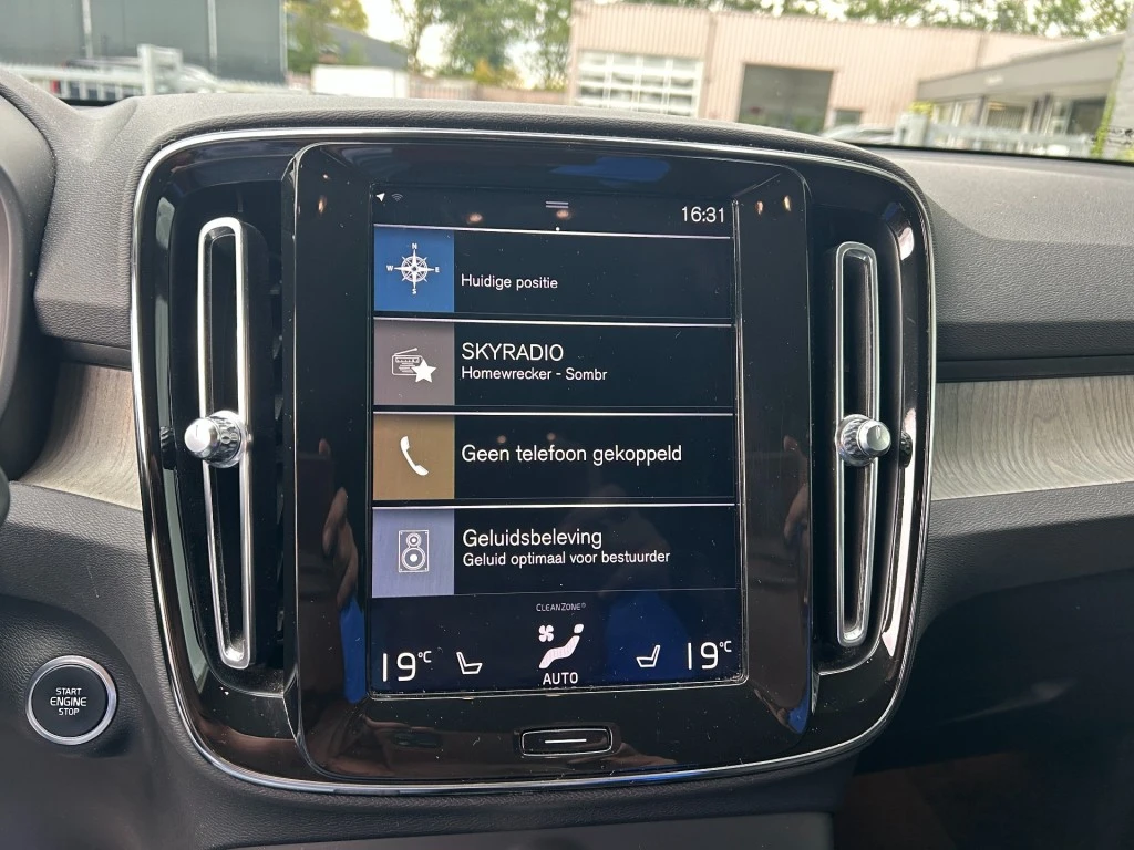 Volvo XC40 – foto 29