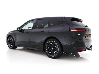 BMW iX – thumbnail 2