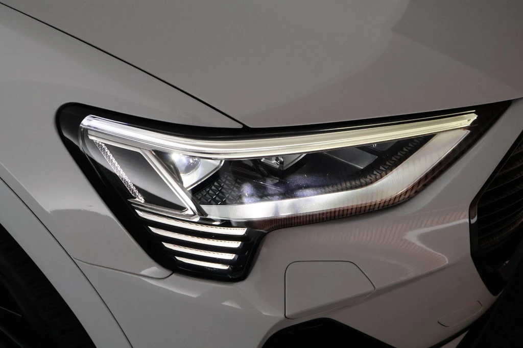 Audi e-tron – foto 38