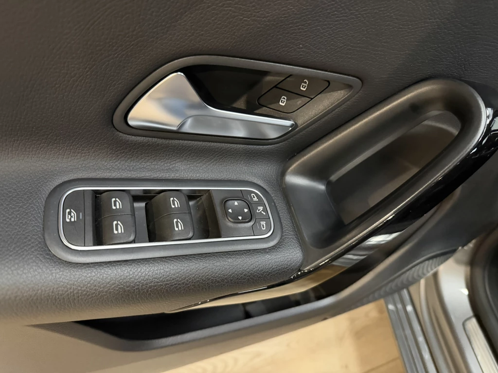 Mercedes-Benz A-Klasse – foto 12