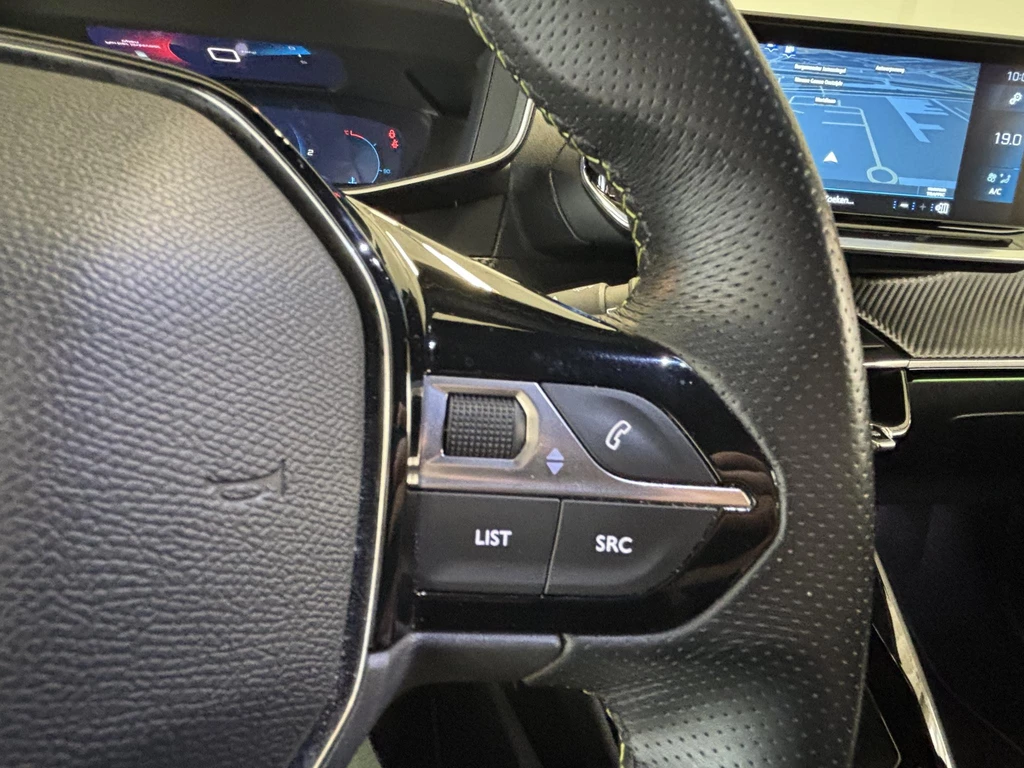 Peugeot 208 – foto 17