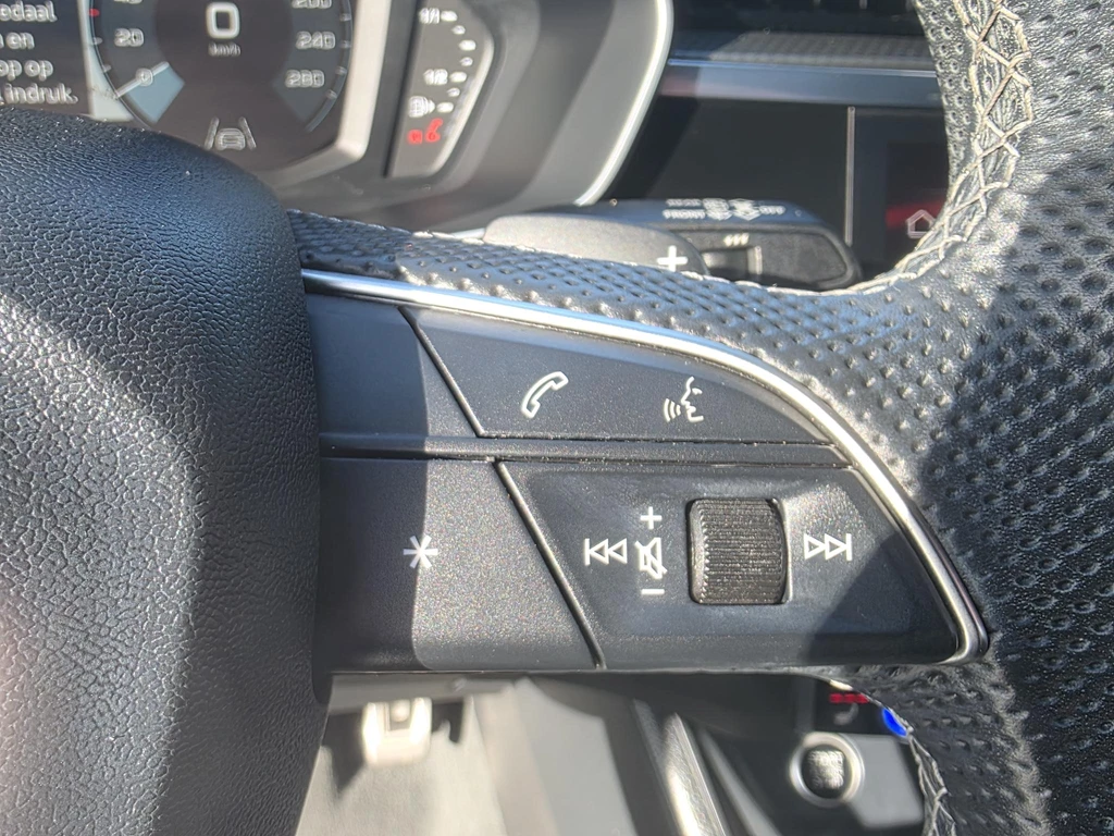 Audi Q3 – foto 18