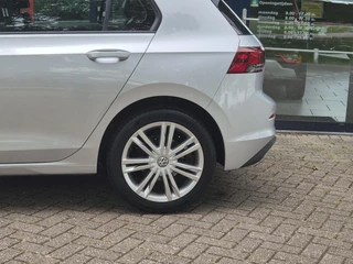 Volkswagen Golf – thumbnail 8