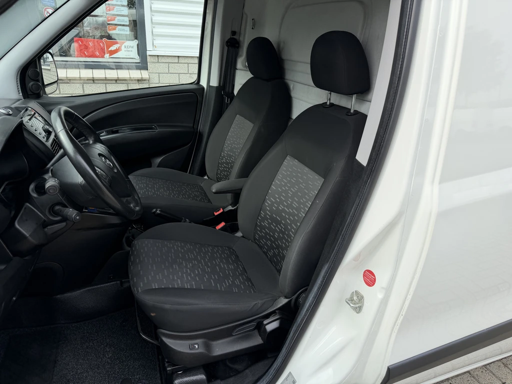 Opel Combo – foto 15