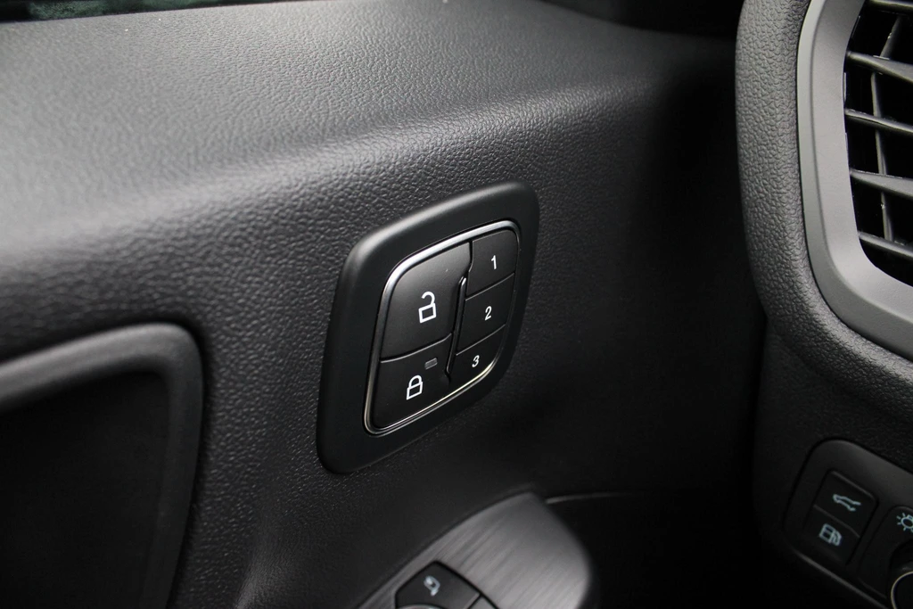 Ford Kuga – foto 15