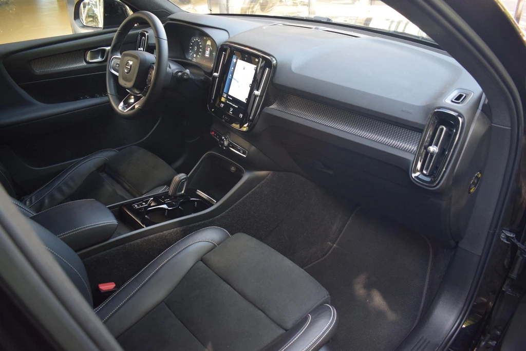 Volvo XC40 – foto 21