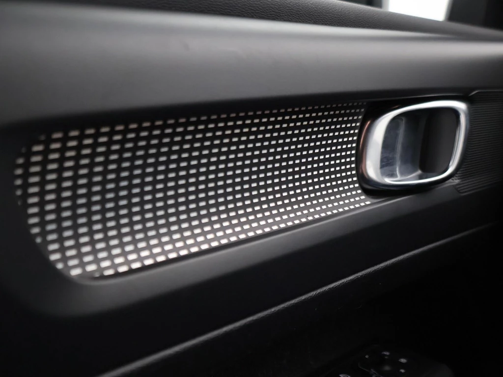 Volvo XC40 – foto 53